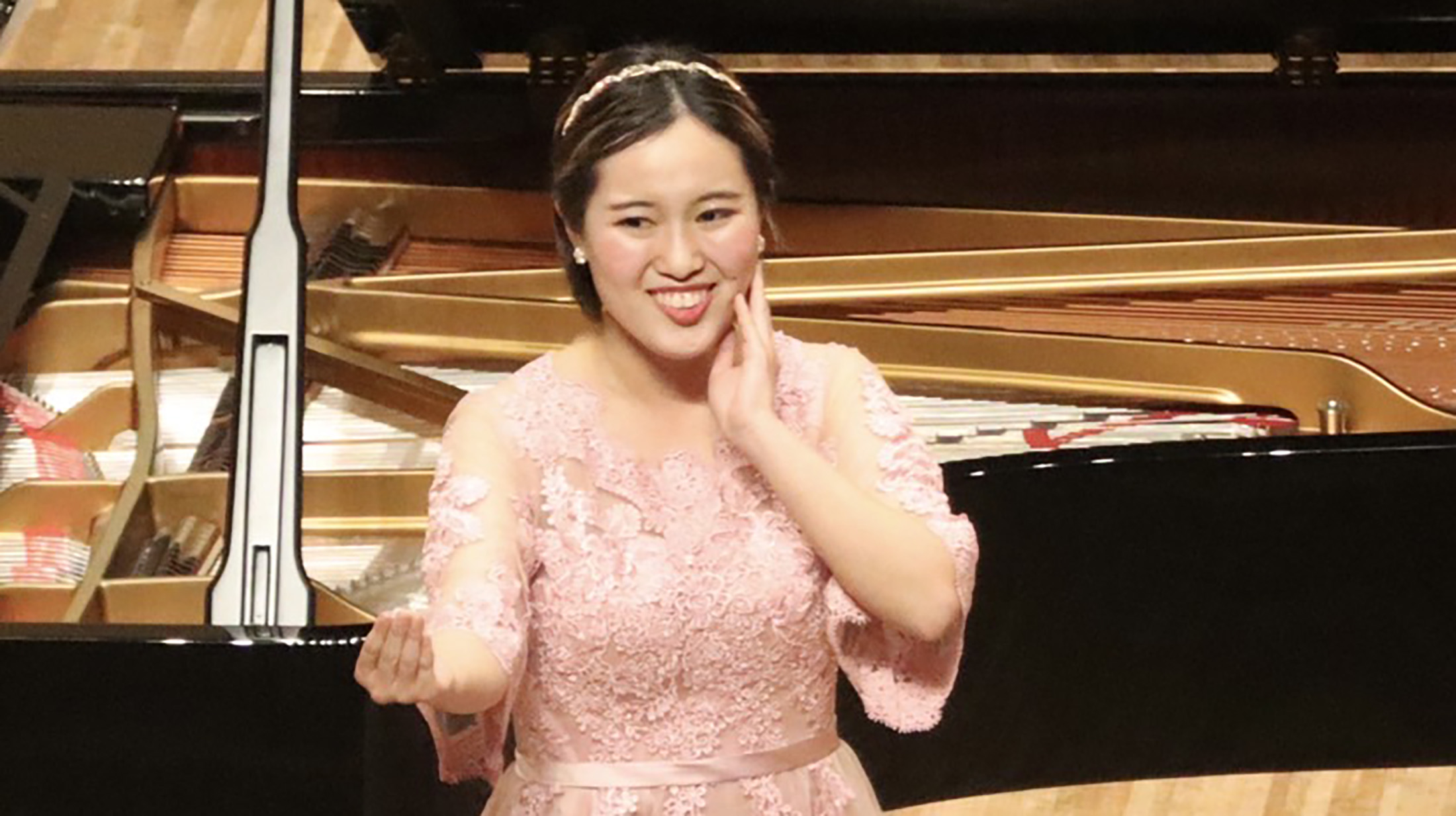 歌手　木原ほの香